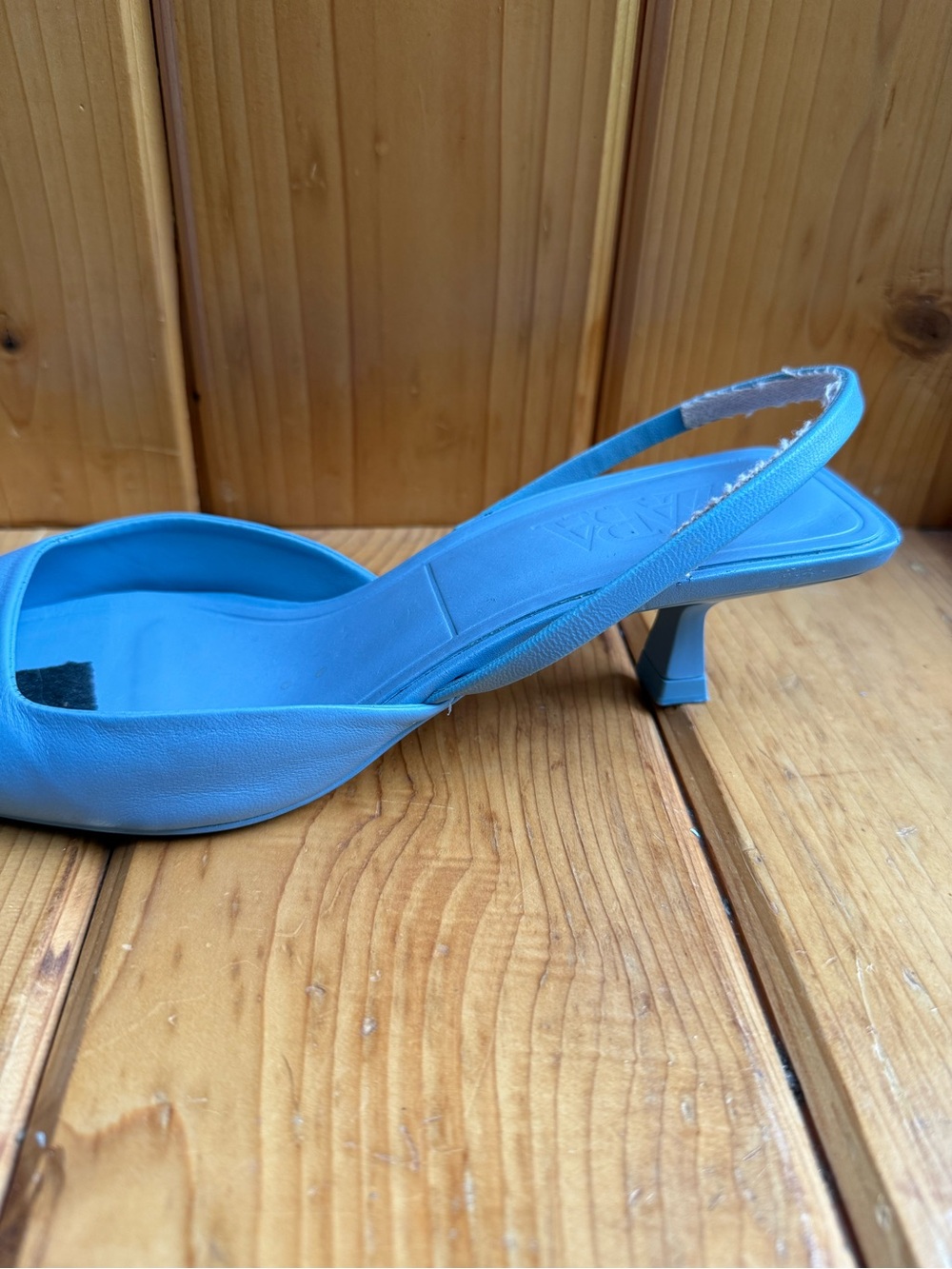 Size 8.5 / 9 Zara Light Blue Leather Pointed-Toe Kitten-Heel Slingback Mules - Picture 12 of 15